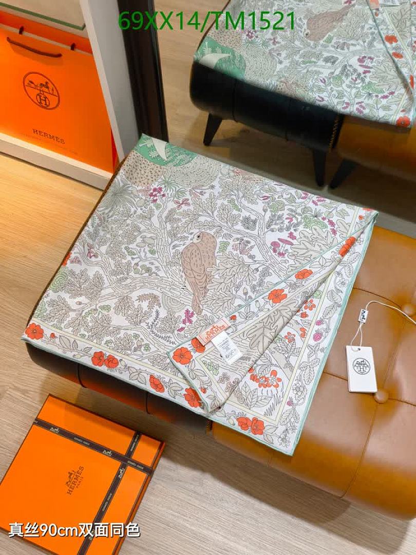 Hermes-Scarf Code: TM1521 $: 69USD