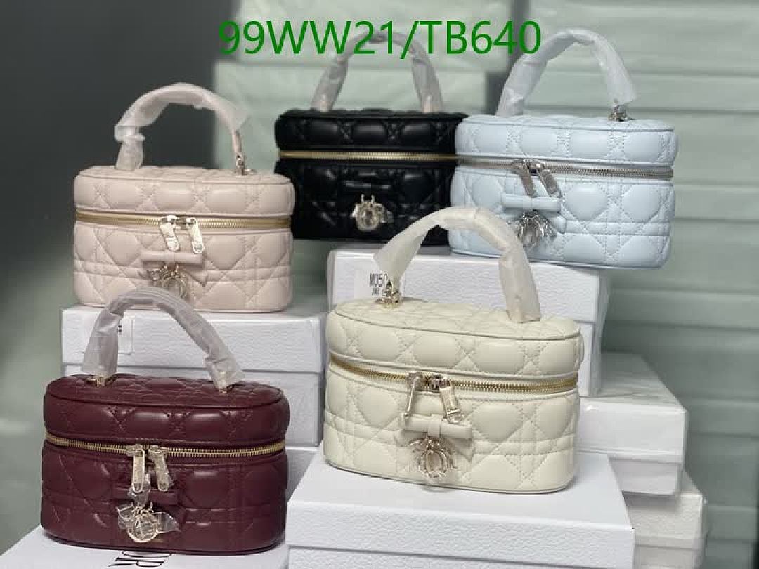 Dior-Bag-4A Quality Code: TB640 $: 99USD