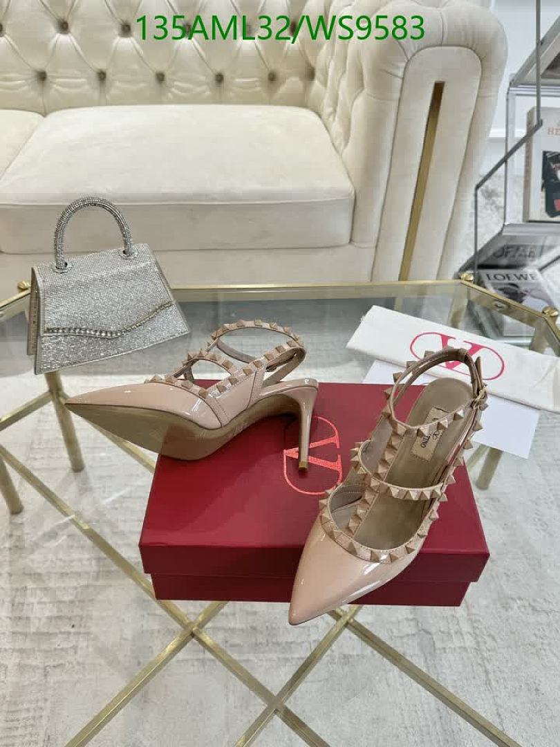 Valentino-Women Shoes Code: WS9583 $: 135USD