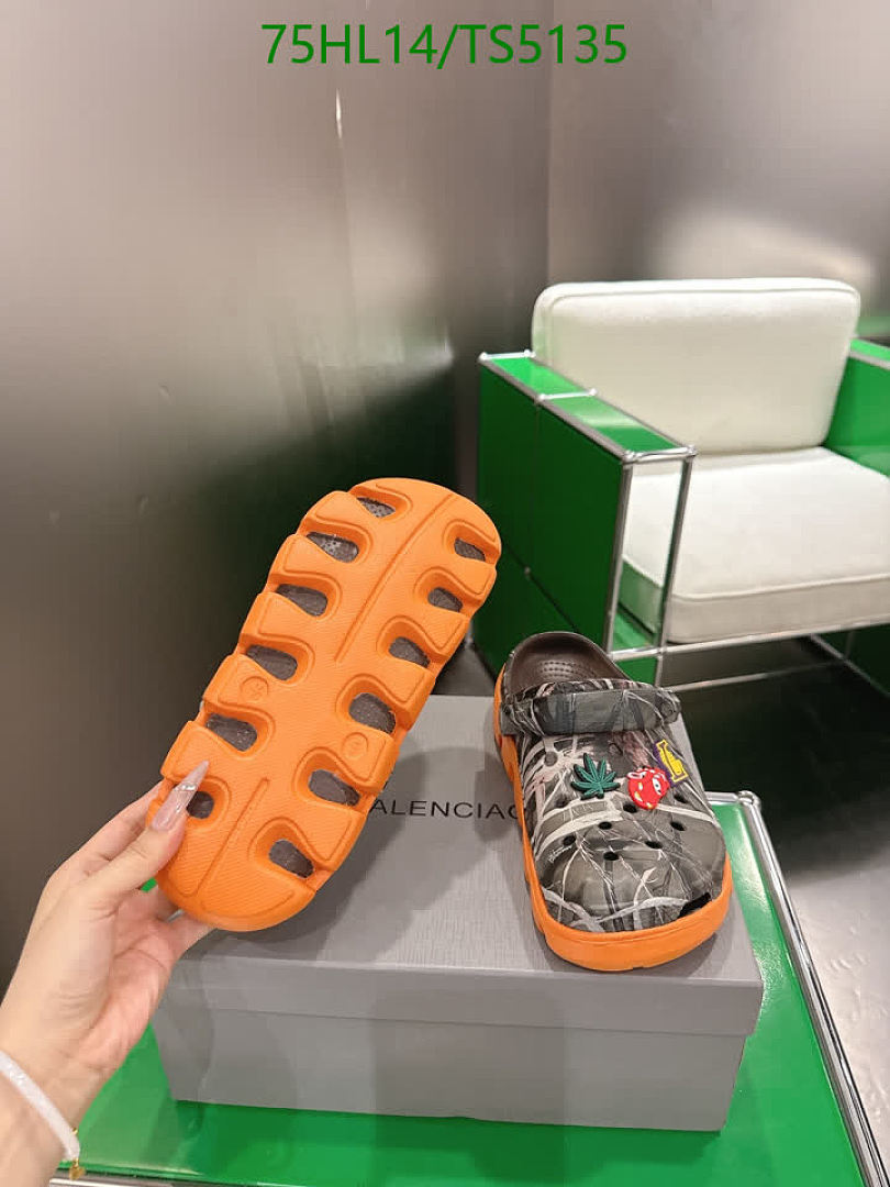 Balenciaga-Women Shoes Code: TS5135 $: 75USD
