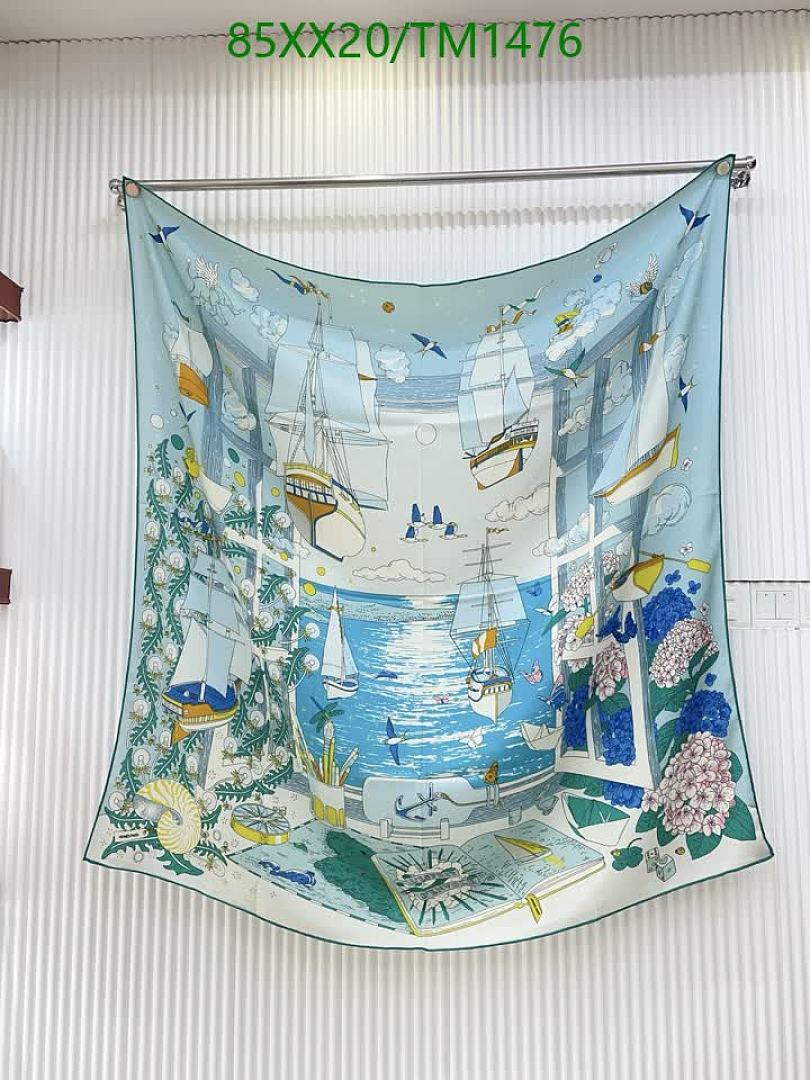 Hermes-Scarf Code: TM1476 $: 85USD
