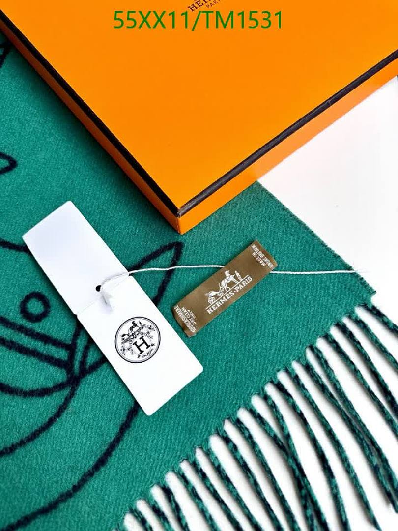 Hermes-Scarf Code: TM1531 $: 55USD