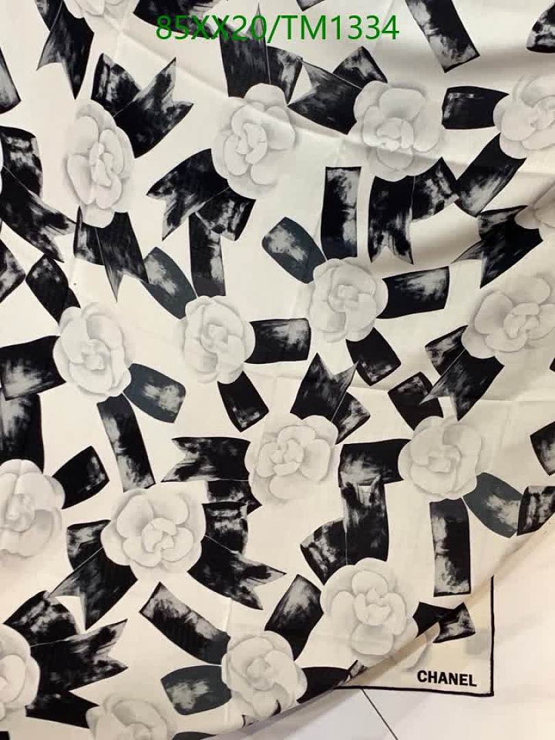 Chanel-Scarf Code: TM1334 $: 85USD
