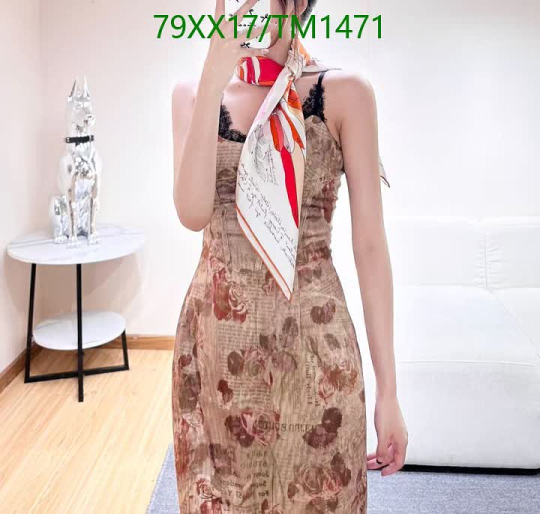 Hermes-Scarf Code: TM1471 $: 79USD