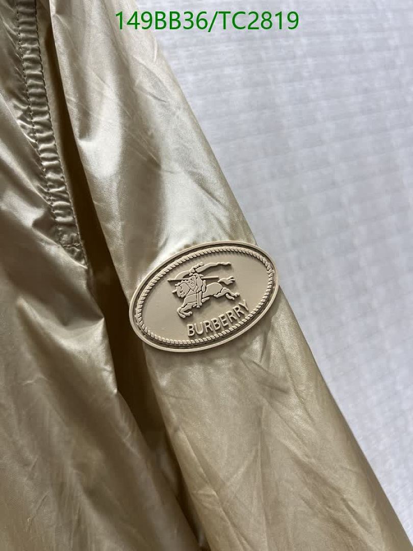 Burberry-Clothing Code: TC2819 $: 149USD