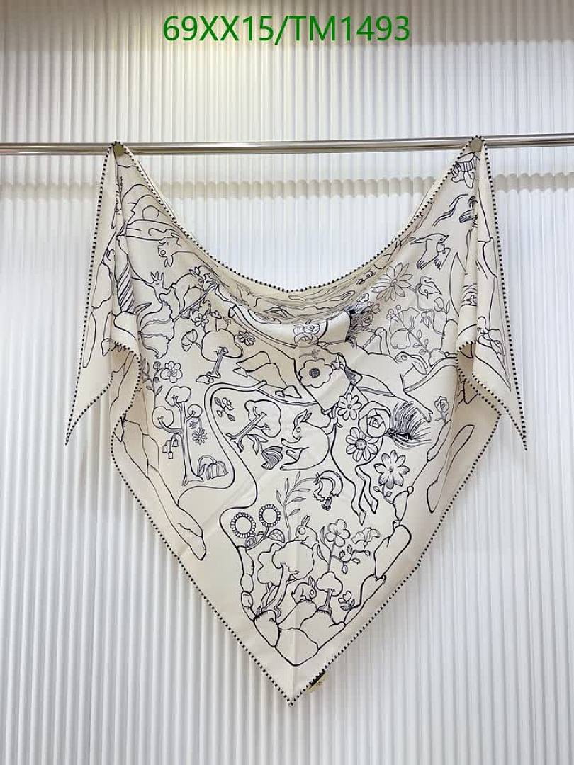 Hermes-Scarf Code: TM1493 $: 69USD