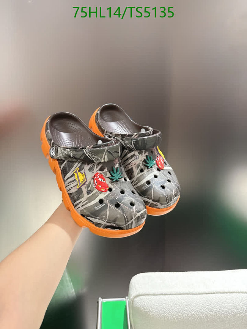 Balenciaga-Women Shoes Code: TS5135 $: 75USD