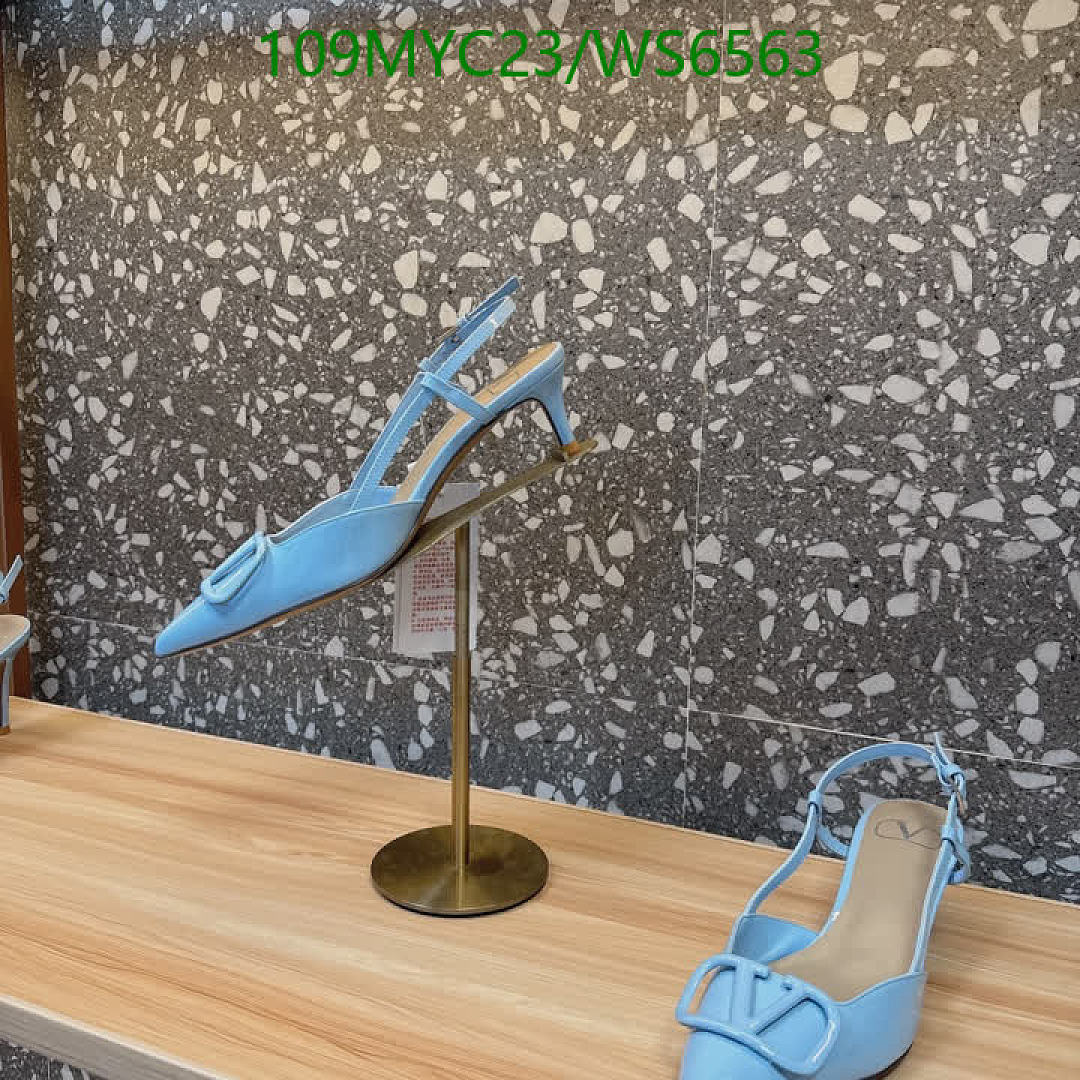 Valentino-Women Shoes Code: WS6563 $: 109USD