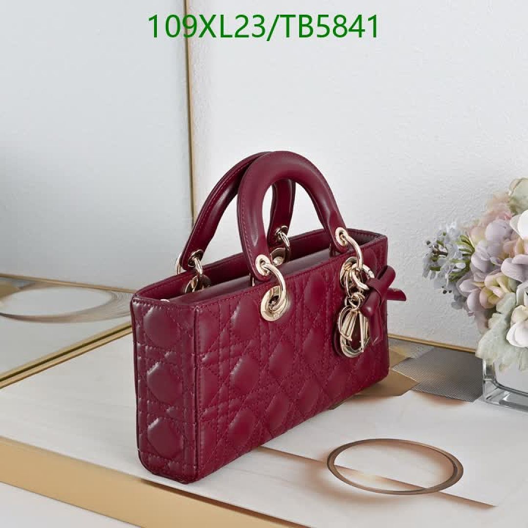 Dior-Bag-4A Quality Code: TB5841 $: 109USD