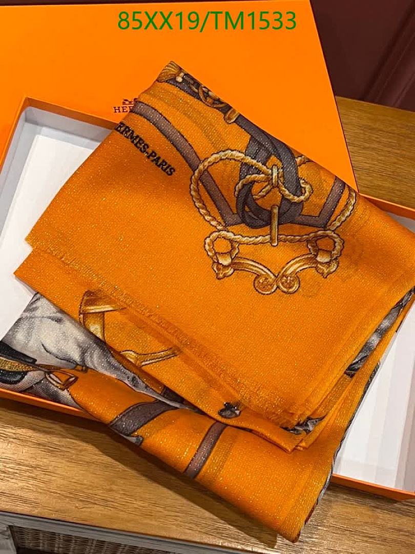 Hermes-Scarf Code: TM1533 $: 85USD