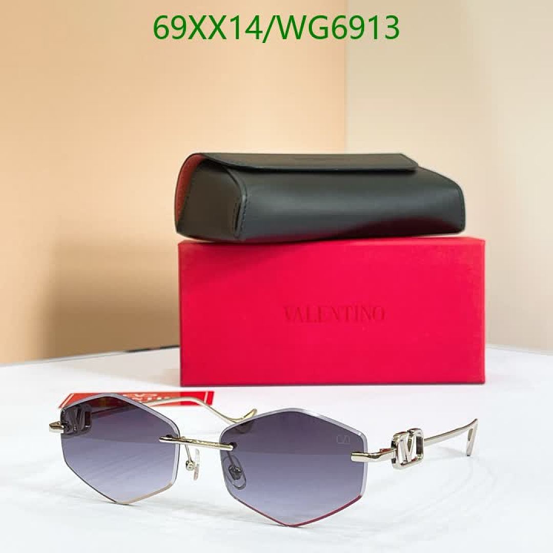 Valentino-Glasses Code: WG6913 $: 69USD