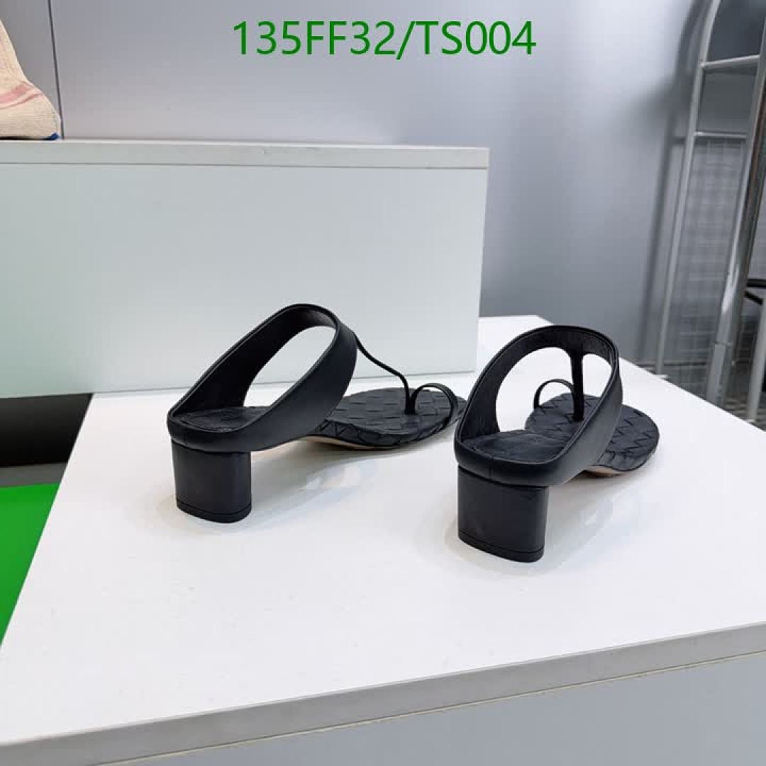 BV-Women Shoes Code: TS004 $: 135USD