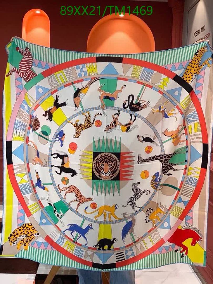 Hermes-Scarf Code: TM1469 $: 89USD