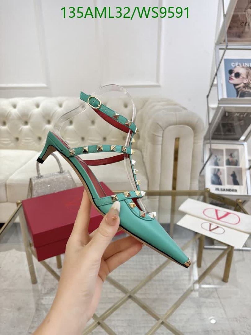 Valentino-Women Shoes Code: WS9591 $: 135USD
