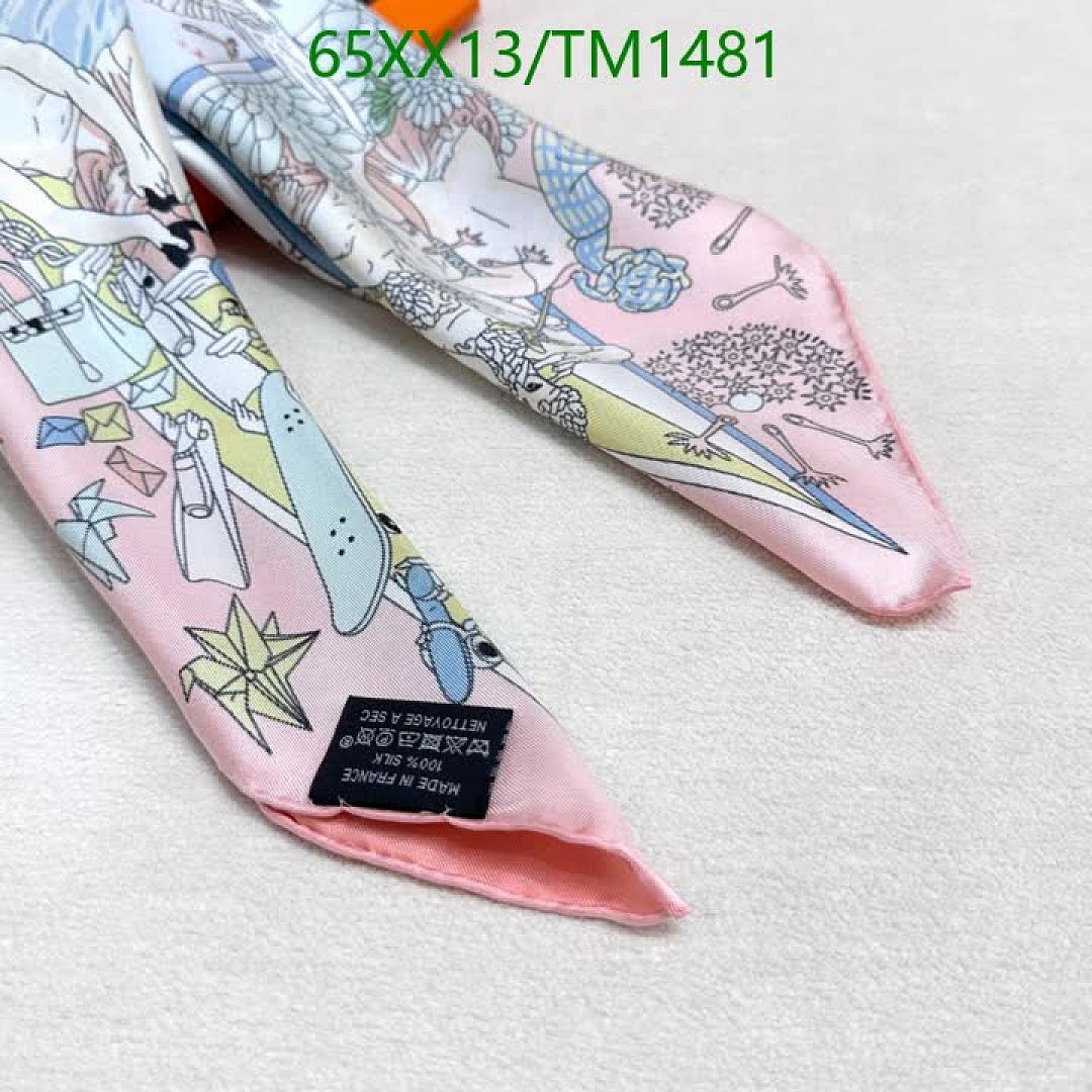 Hermes-Scarf Code: TM1481 $: 65USD