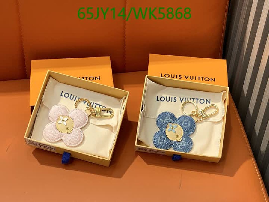 LV-Key pendant Code: WK5868 $: 65USD