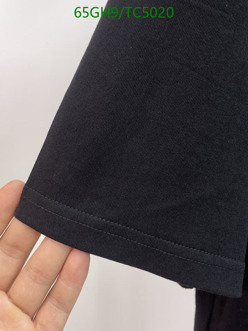 Burberry-Clothing Code: TC5020 $: 65USD