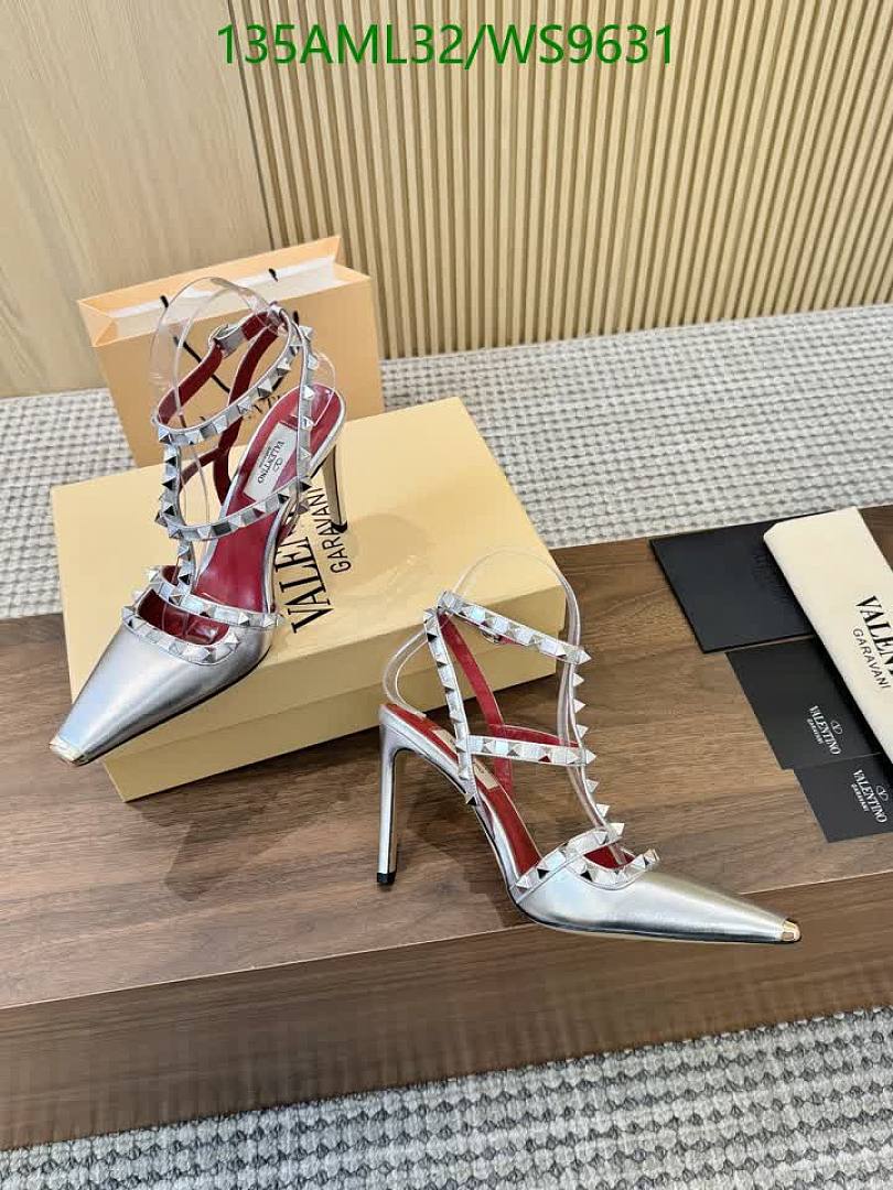 Valentino-Women Shoes Code: WS9631 $: 135USD