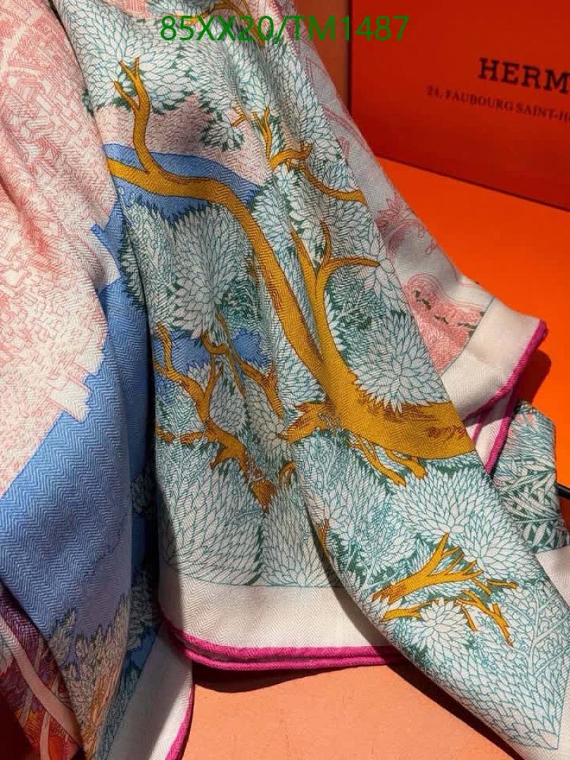 Hermes-Scarf Code: TM1487 $: 85USD