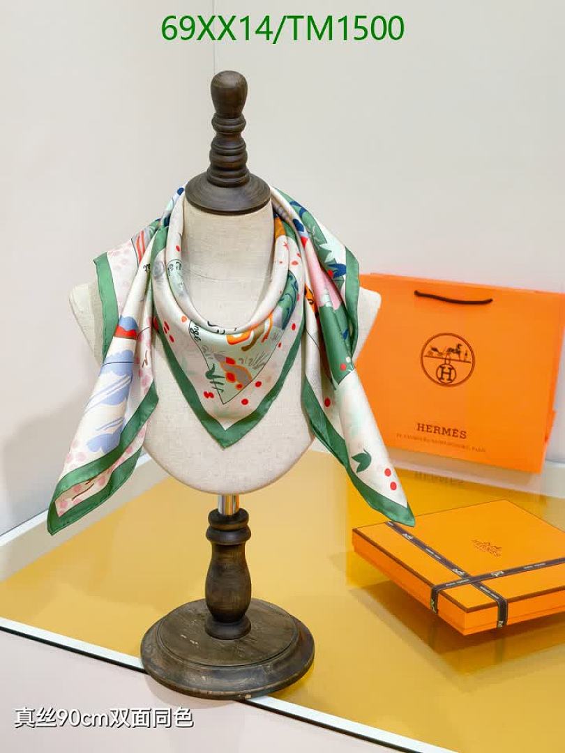 Hermes-Scarf Code: TM1500 $: 69USD