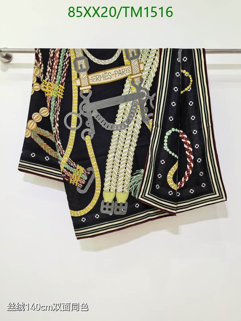 Hermes-Scarf Code: TM1516 $: 85USD