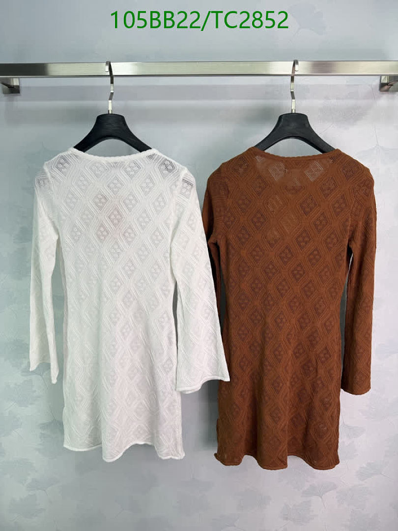 Miu Miu-Clothing Code: TC2852 $: 105USD