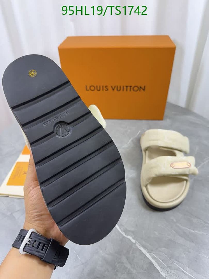 LV-Men shoes Code: TS1742 $: 95USD
