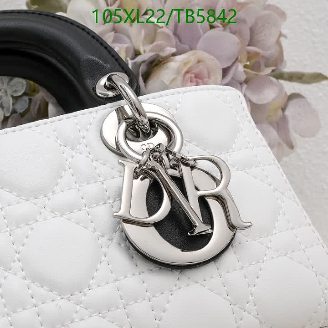 Dior-Bag-4A Quality Code: TB5842 $: 105USD