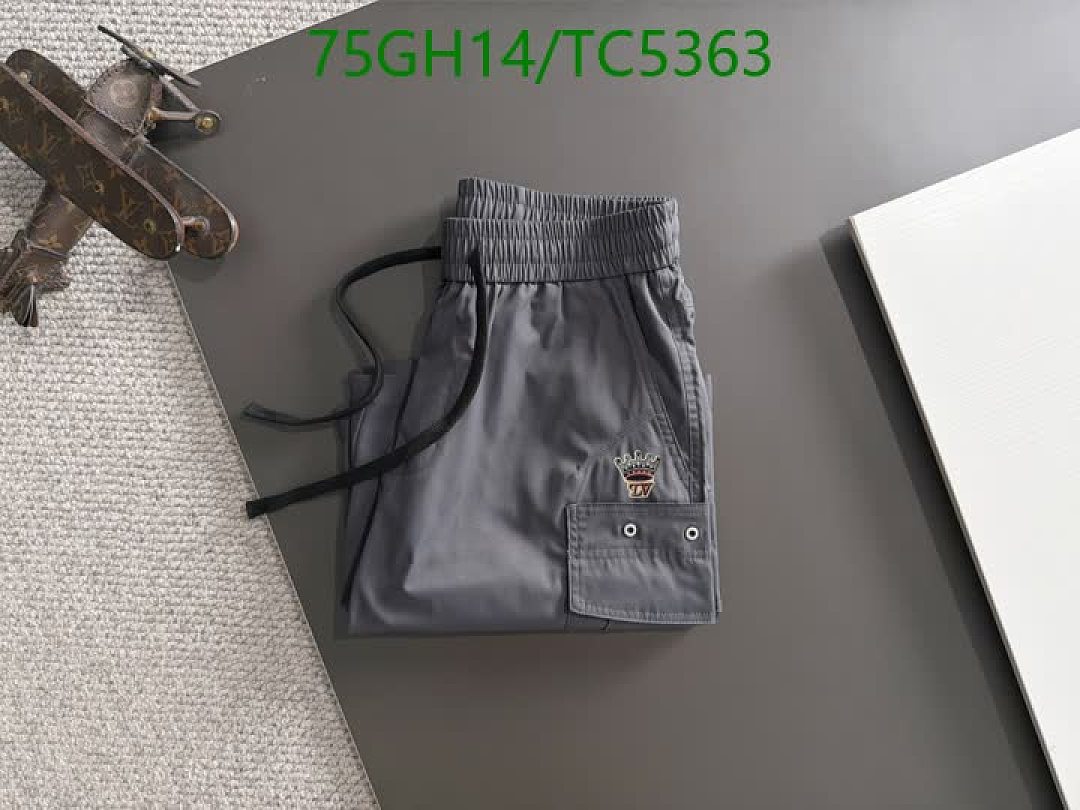 LV-Clothing Code: TC5363 $: 75USD