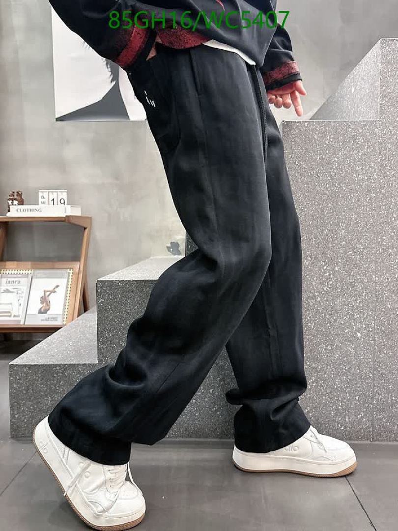 Balenciaga-Clothing Code: WC5407 $: 85USD