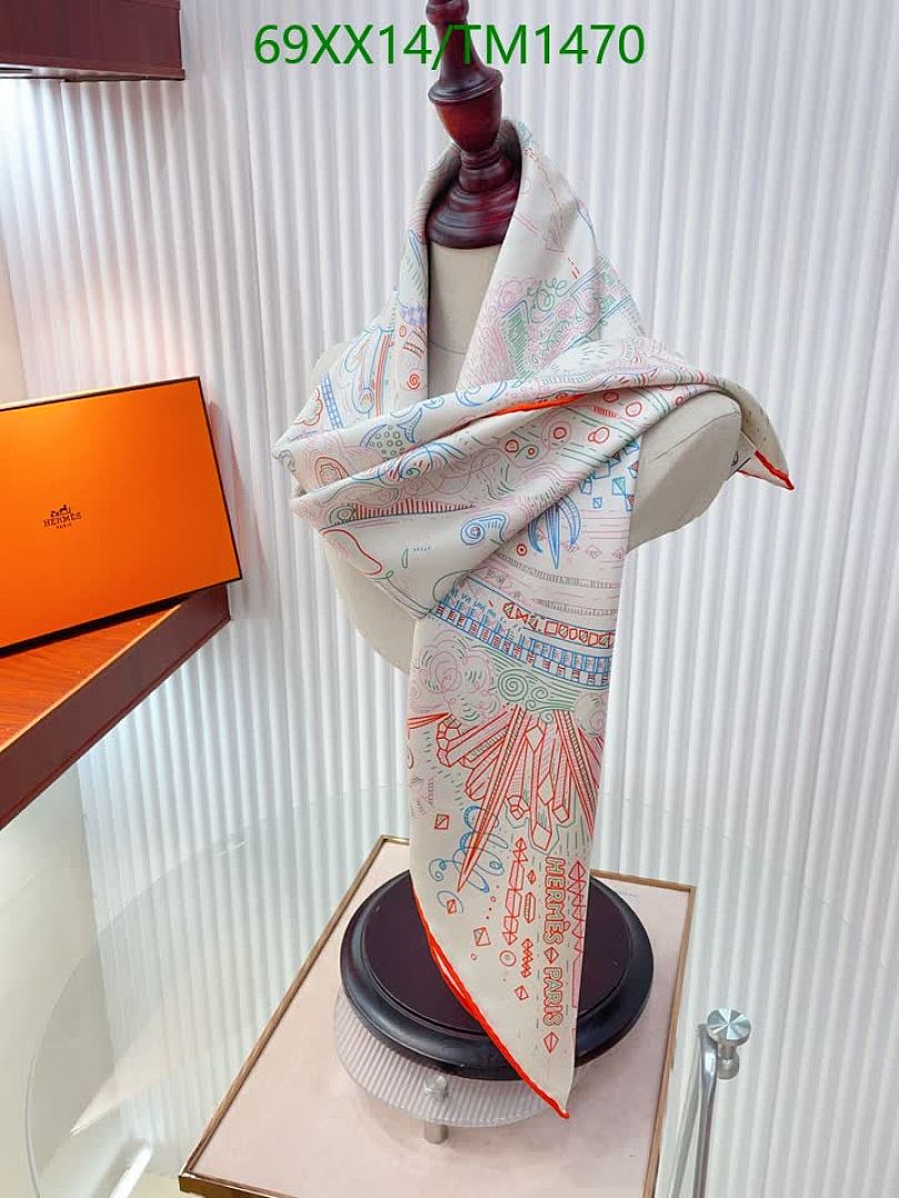 Hermes-Scarf Code: TM1470 $: 69USD