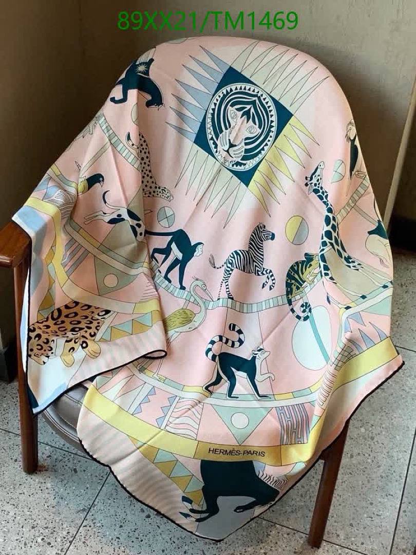 Hermes-Scarf Code: TM1469 $: 89USD