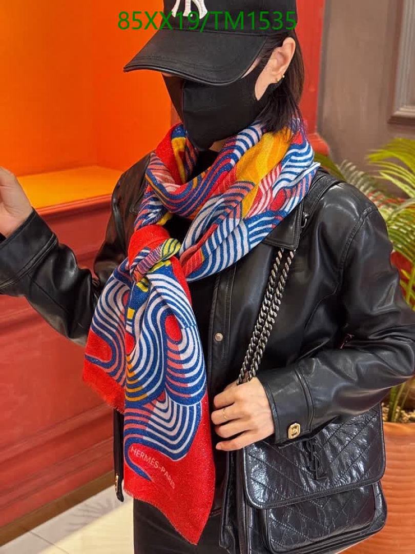 Hermes-Scarf Code: TM1535 $: 85USD