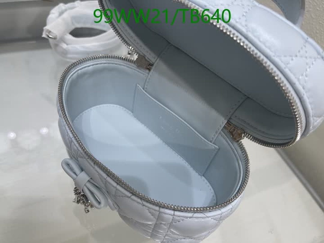 Dior-Bag-4A Quality Code: TB640 $: 99USD