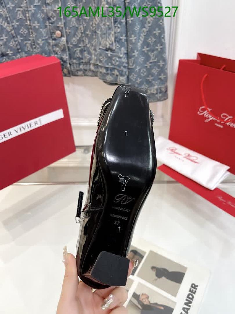 Roger Vivier-Women Shoes Code: WS9527 $: 165USD