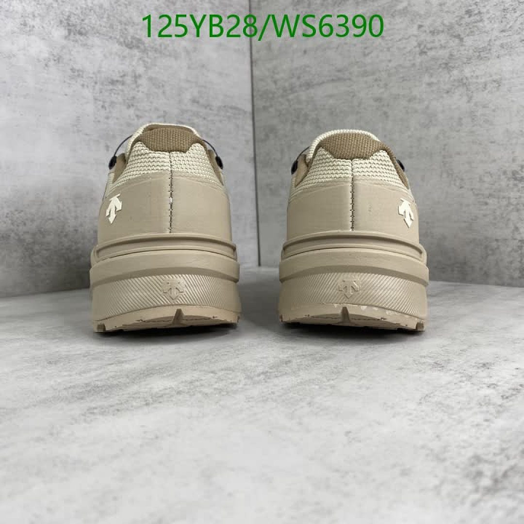 Descente-Men shoes Code: WS6390 $: 125USD