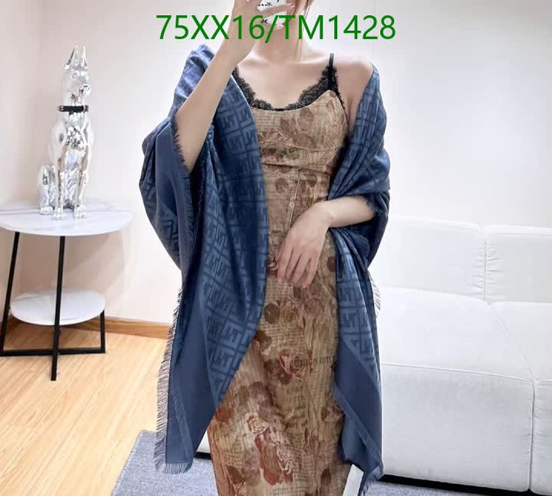 Fendi-Scarf Code: TM1428 $: 75USD
