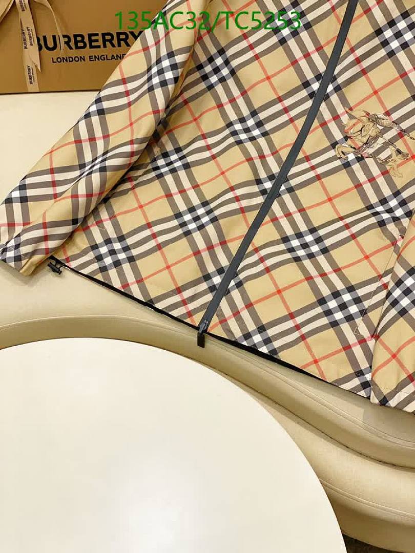 Burberry-Clothing Code: TC5253 $: 135USD