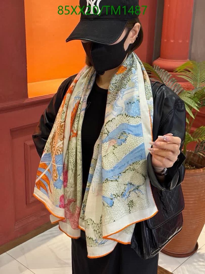 Hermes-Scarf Code: TM1487 $: 85USD