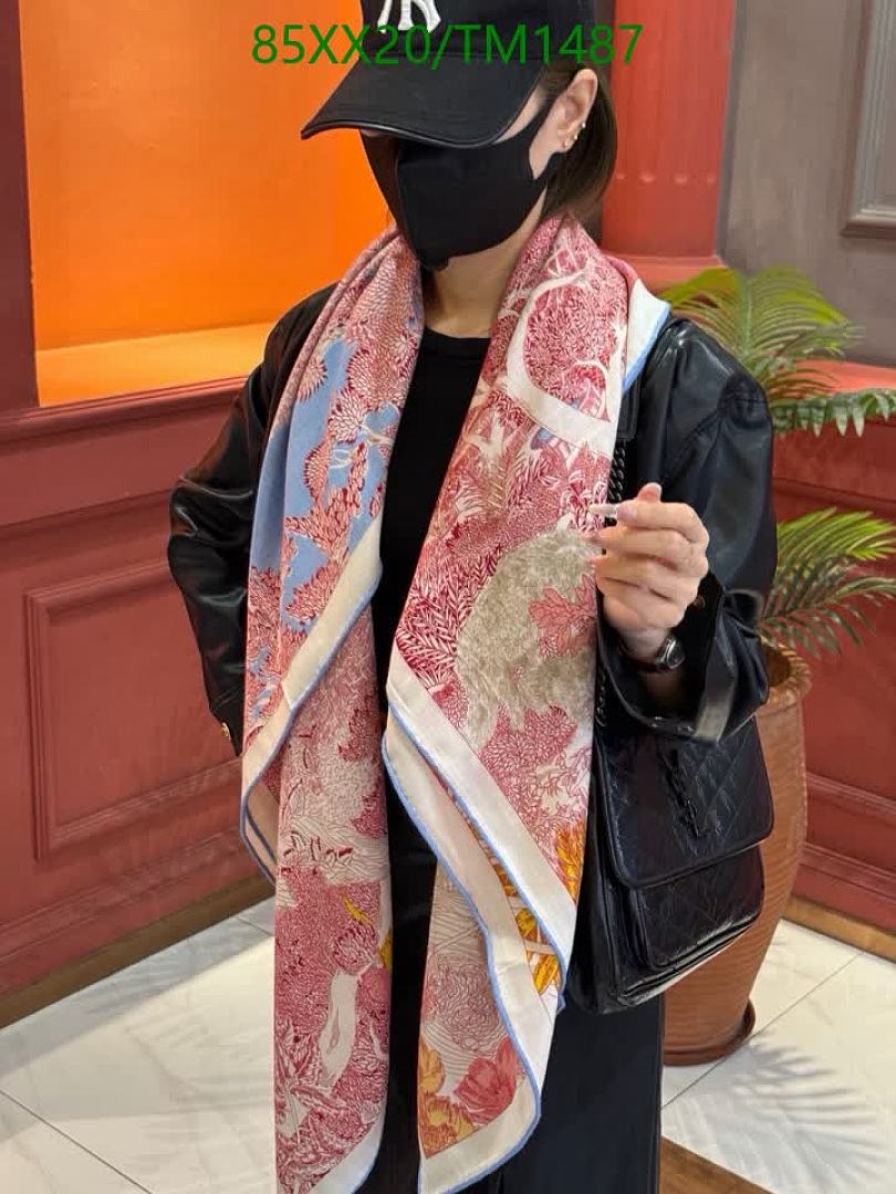Hermes-Scarf Code: TM1487 $: 85USD