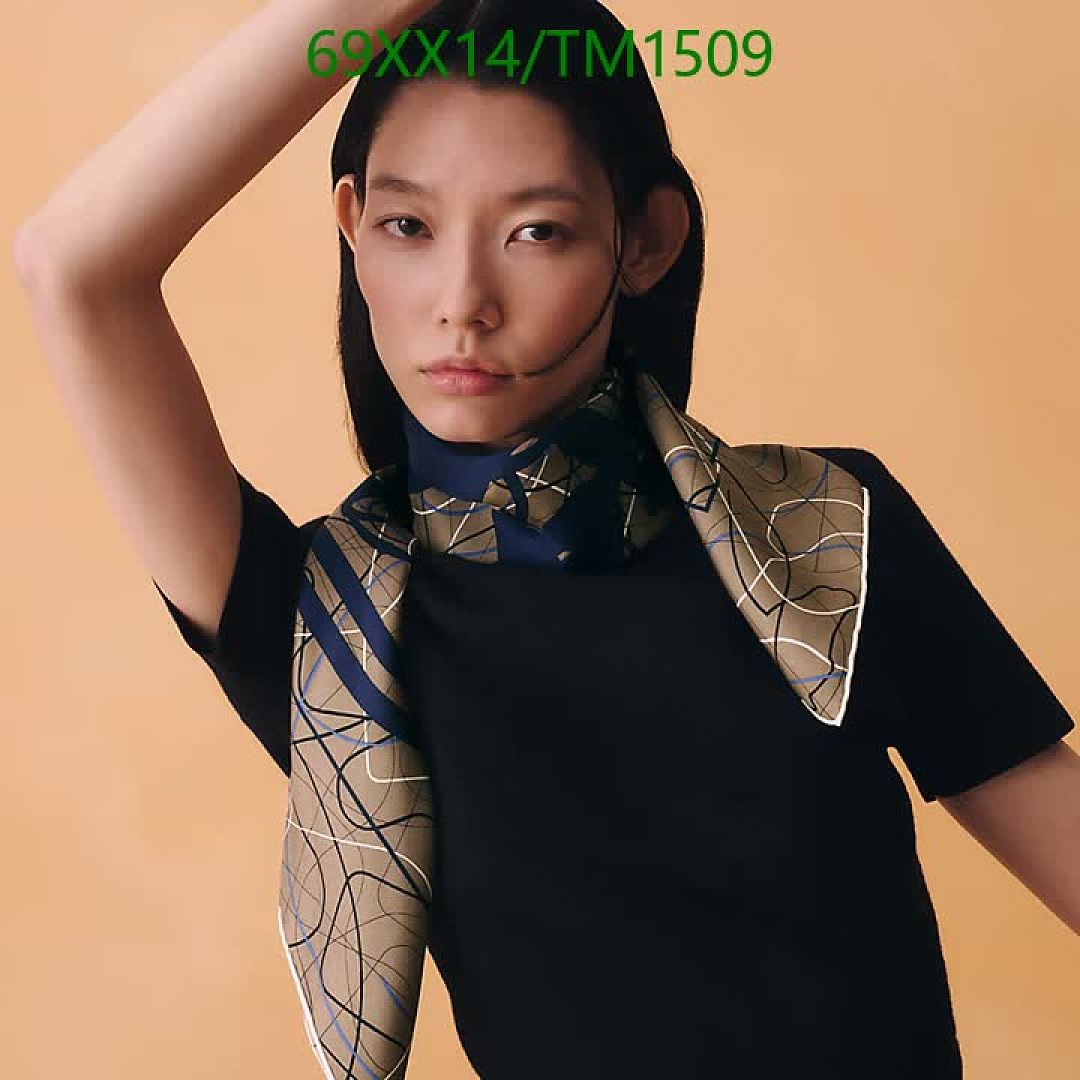 Hermes-Scarf Code: TM1509 $: 69USD