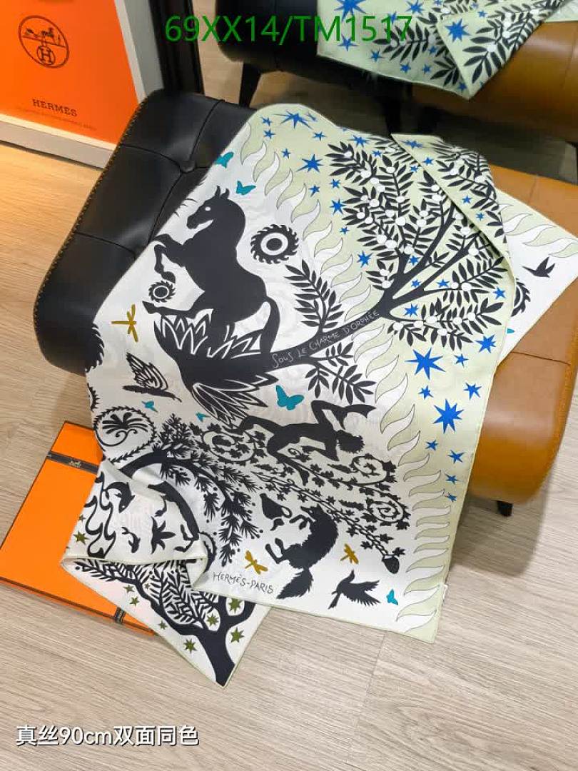 Hermes-Scarf Code: TM1517 $: 69USD