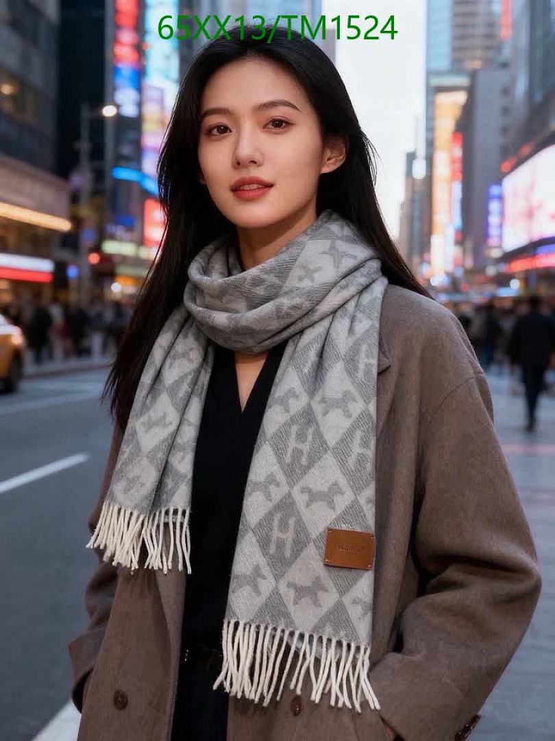 Hermes-Scarf Code: TM1524 $: 65USD