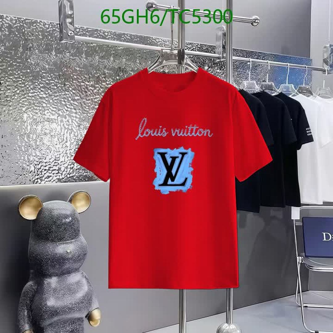 LV-Clothing Code: TC5300 $: 65USD
