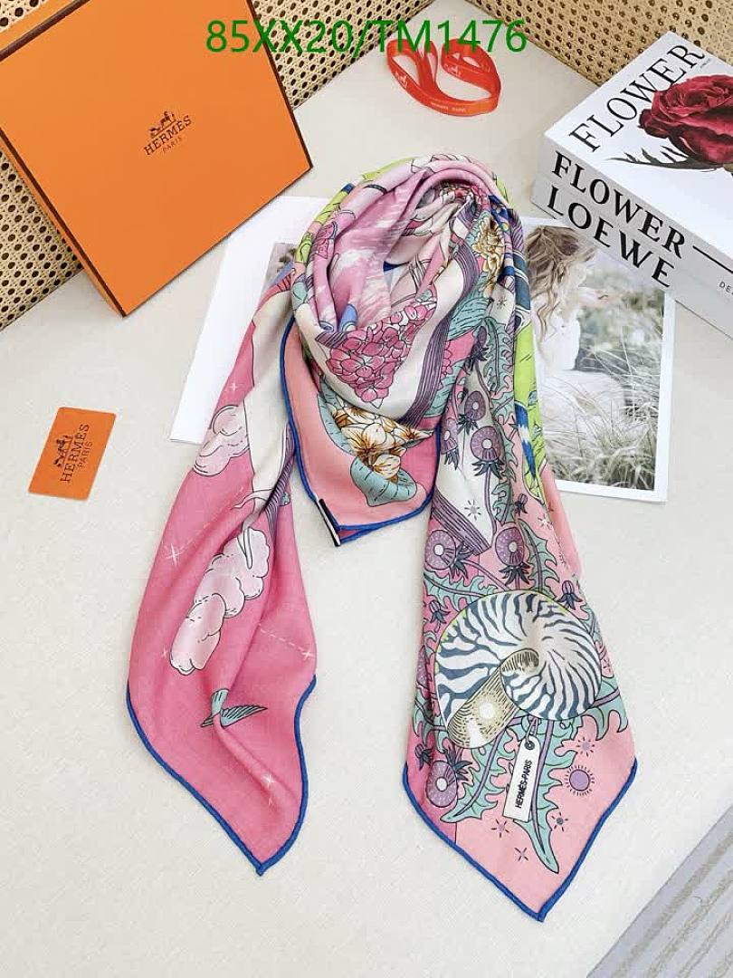 Hermes-Scarf Code: TM1476 $: 85USD