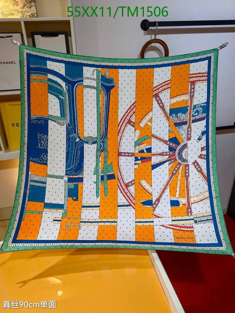 Hermes-Scarf Code: TM1506 $: 55USD