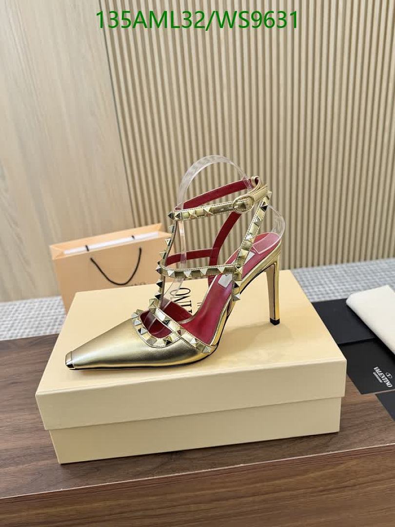 Valentino-Women Shoes Code: WS9631 $: 135USD