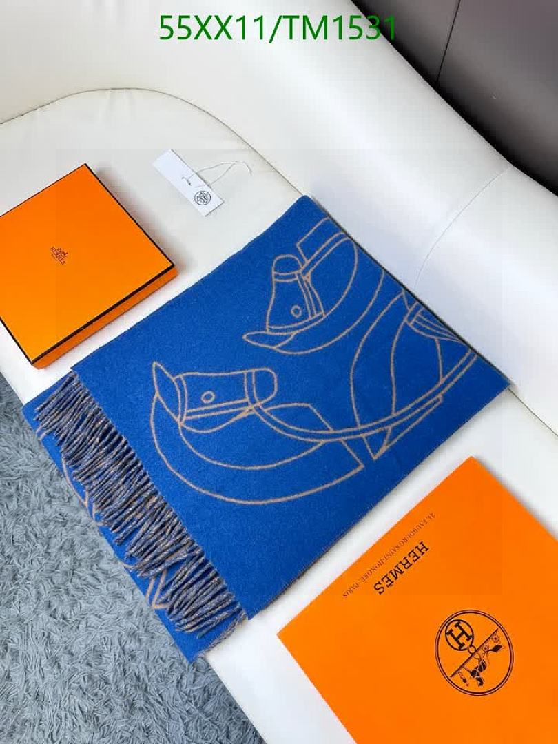 Hermes-Scarf Code: TM1531 $: 55USD