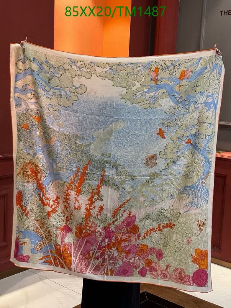 Hermes-Scarf Code: TM1487 $: 85USD