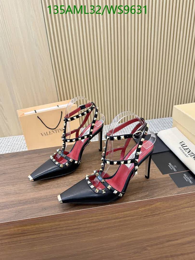 Valentino-Women Shoes Code: WS9631 $: 135USD